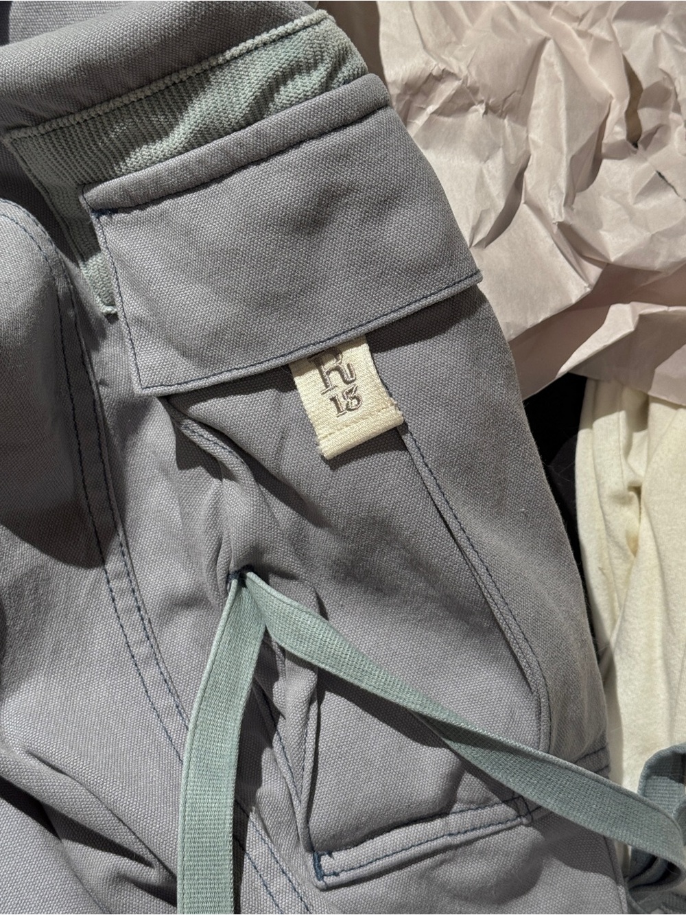 R13 CROPPED CARGO Faded Steel Blue Canvas - Picture 7 of 16
